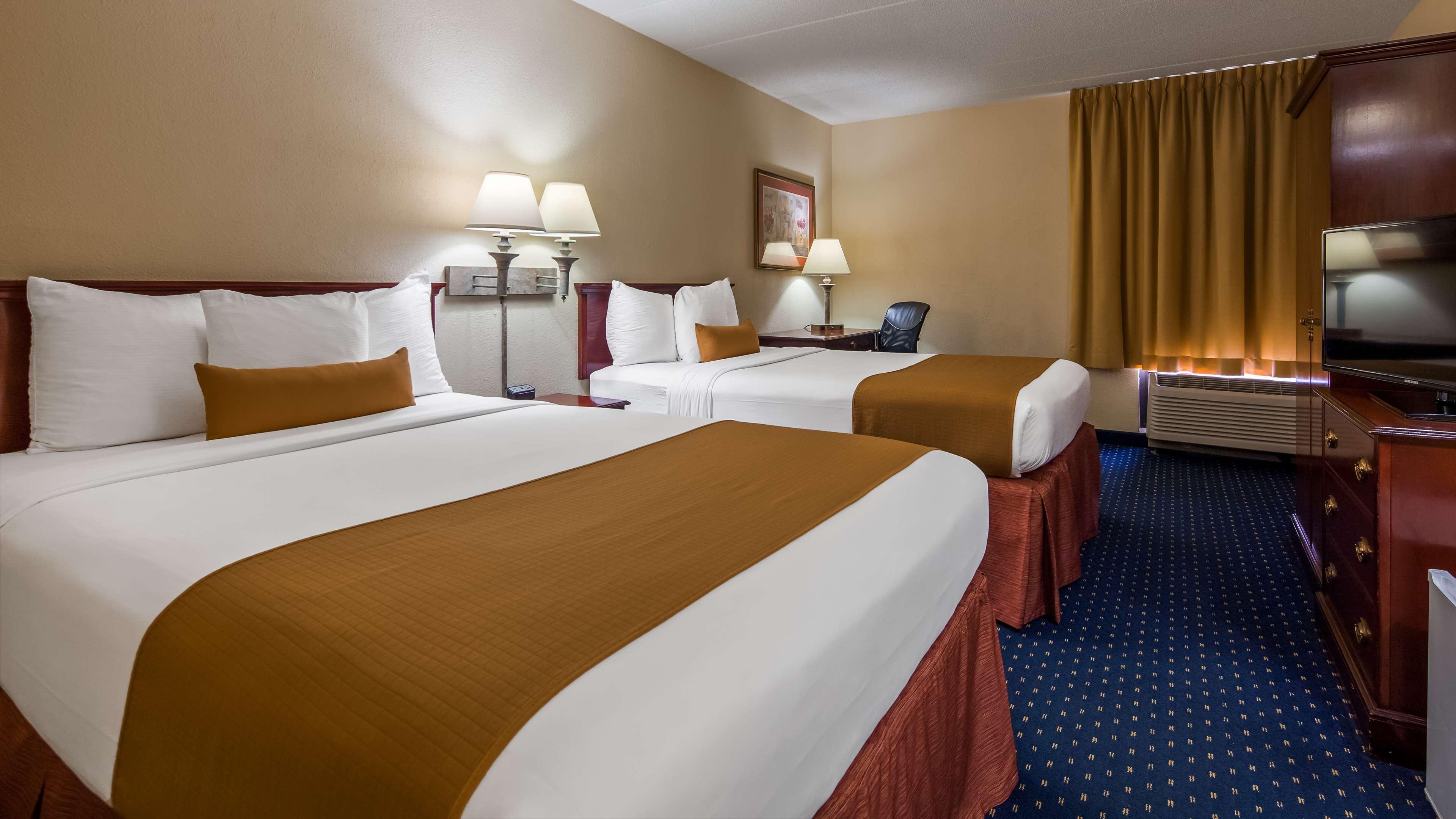 Best Western Plus North Odessa Inn & Suites Exterior photo