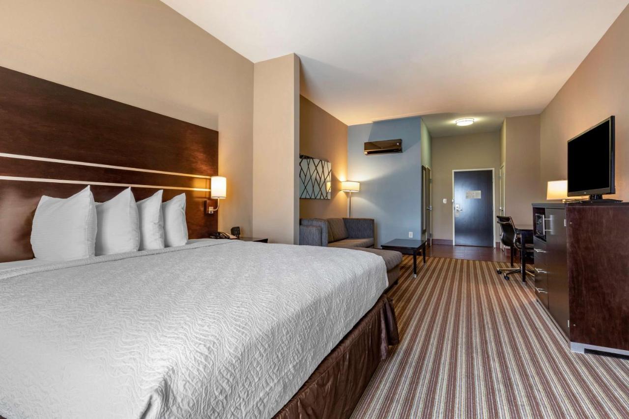Best Western Plus North Odessa Inn & Suites Exterior photo