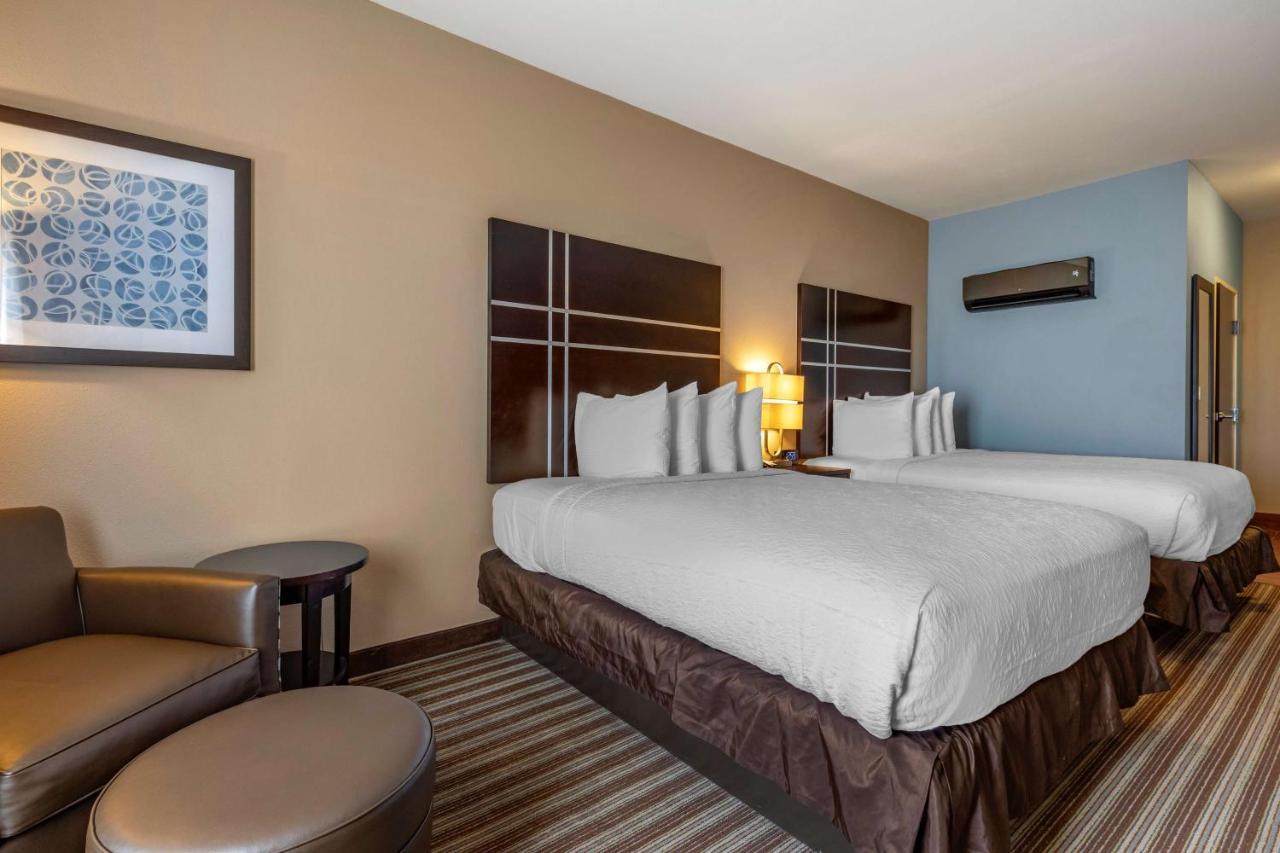 Best Western Plus North Odessa Inn & Suites Exterior photo